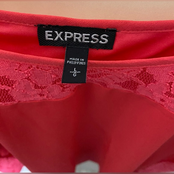Express Lace Top - Picture 3 of 7